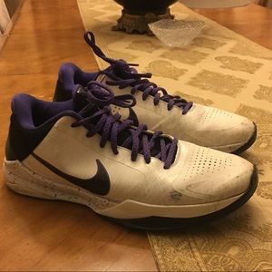 Nike Kobe V White/Purple
